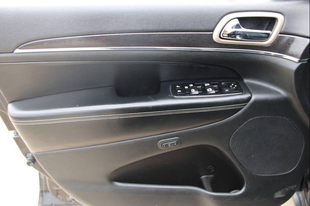 used 2014 Jeep Grand Cherokee car, priced at $8,999