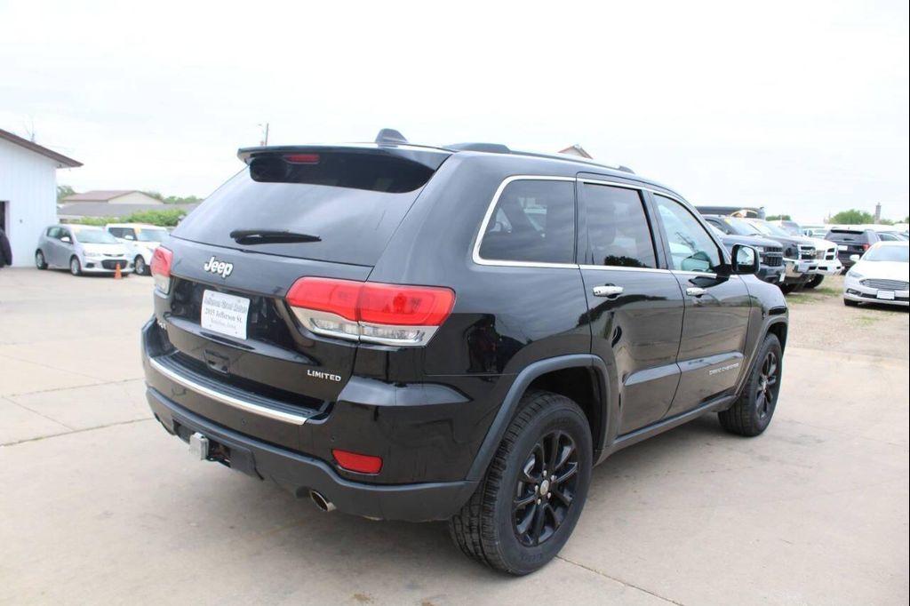 used 2014 Jeep Grand Cherokee car, priced at $8,999