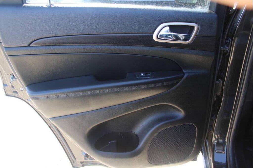 used 2015 Jeep Grand Cherokee car, priced at $13,999