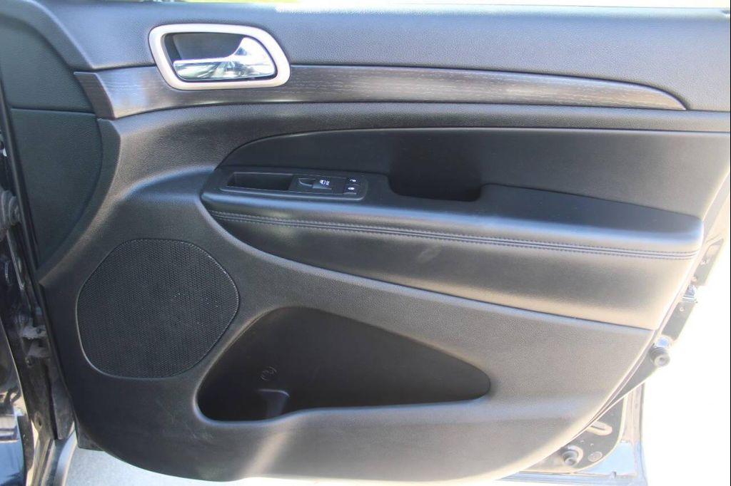 used 2015 Jeep Grand Cherokee car, priced at $13,999