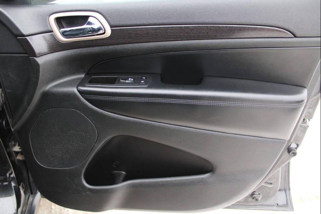 used 2015 Jeep Grand Cherokee car, priced at $13,999