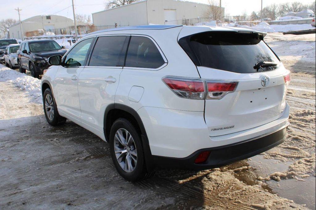 used 2015 Toyota Highlander car, priced at $10,900