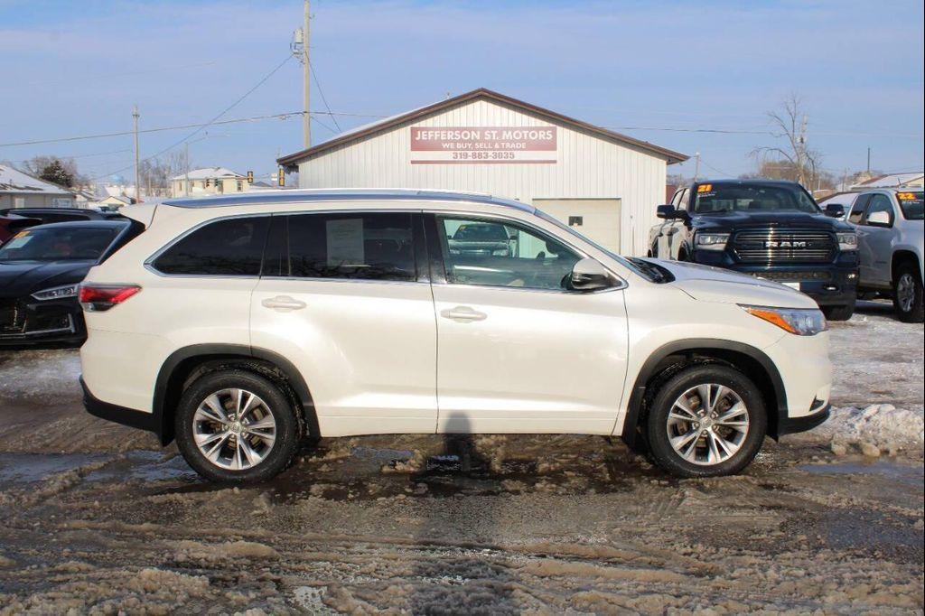 used 2015 Toyota Highlander car, priced at $10,900