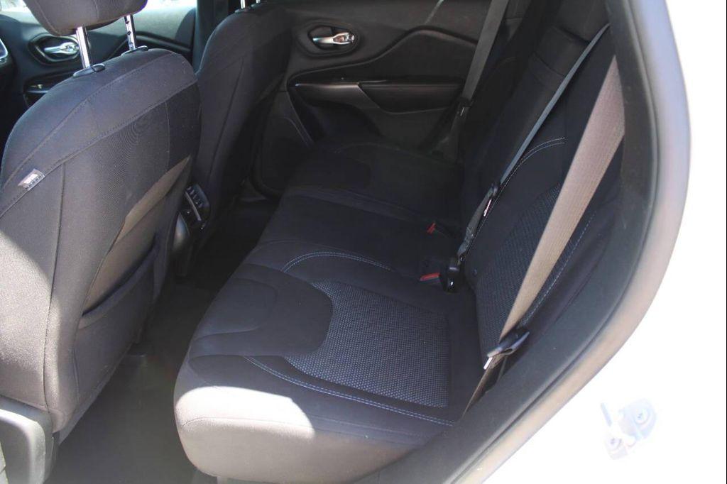 used 2019 Jeep Cherokee car, priced at $11,950