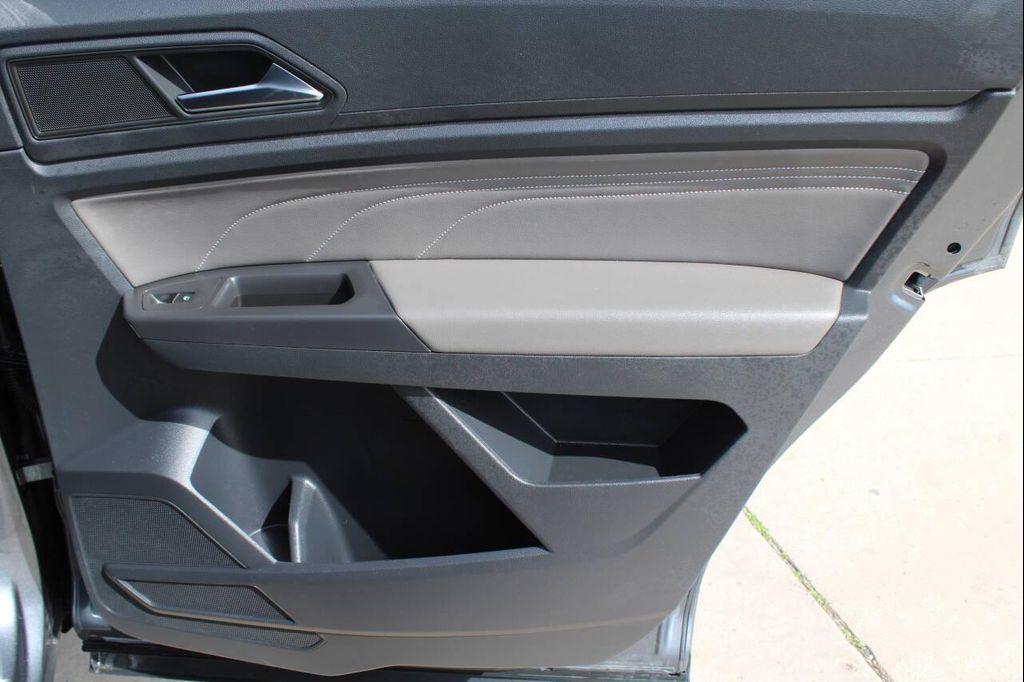 used 2023 Volkswagen Atlas car, priced at $18,999
