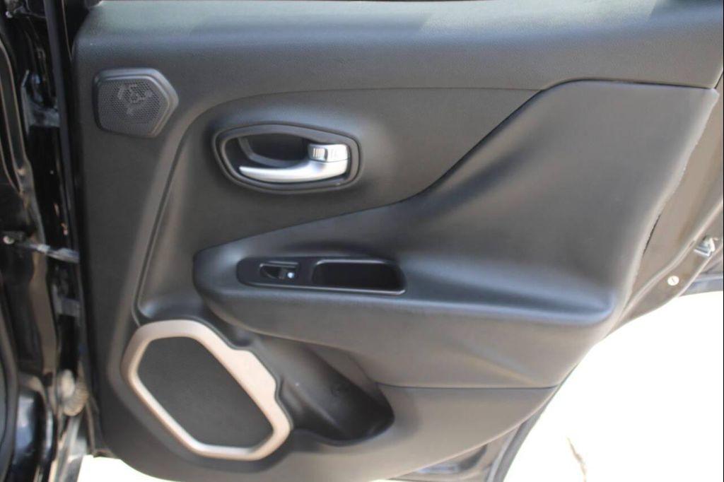 used 2015 Jeep Renegade car, priced at $5,800