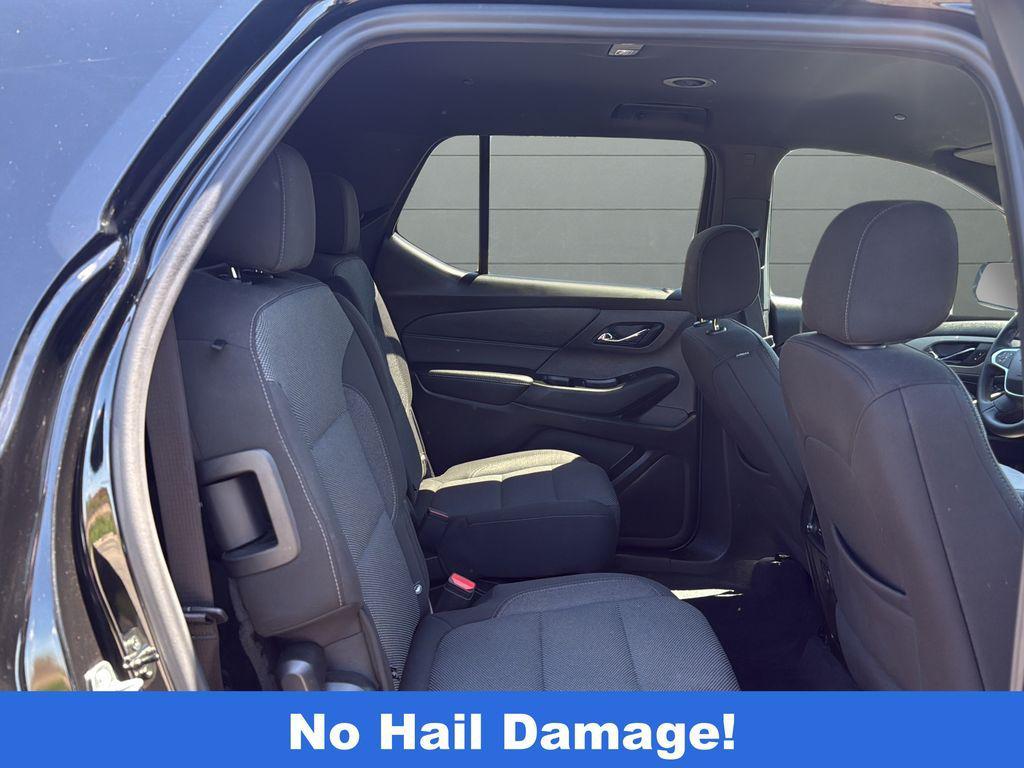 used 2023 Chevrolet Traverse car, priced at $31,721