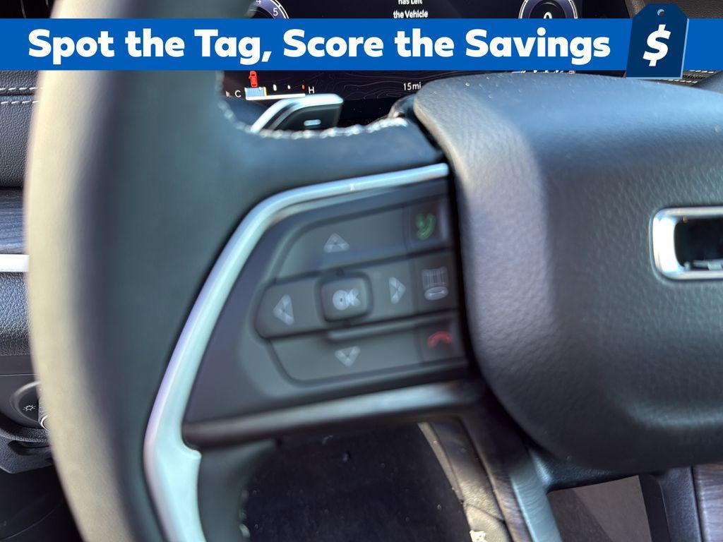 new 2025 Jeep Grand Cherokee car, priced at $47,325