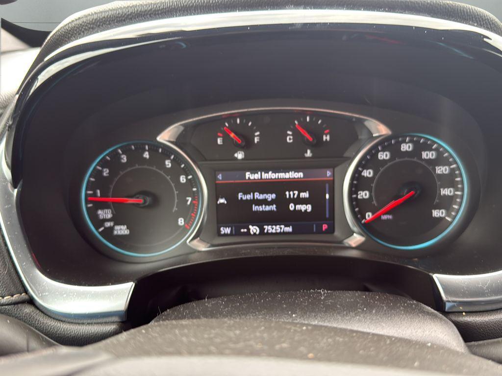 used 2023 Chevrolet Traverse car, priced at $28,552