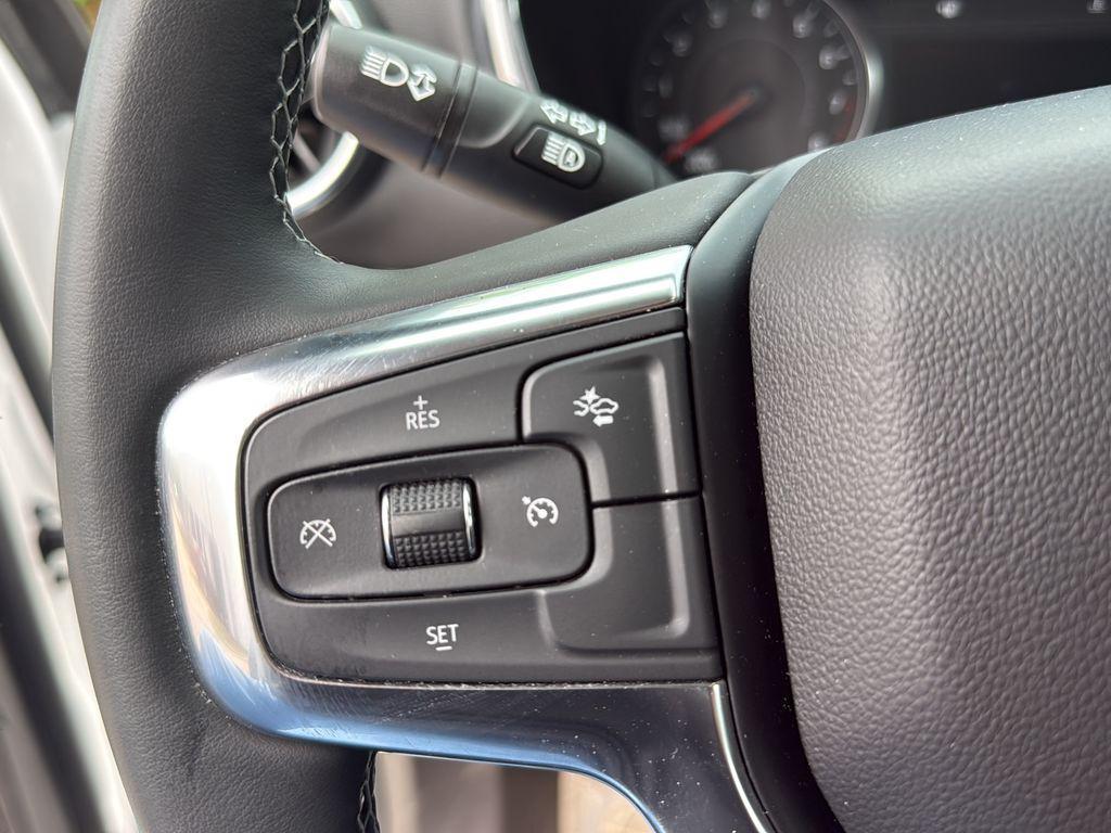 used 2024 Chevrolet Blazer car, priced at $29,646