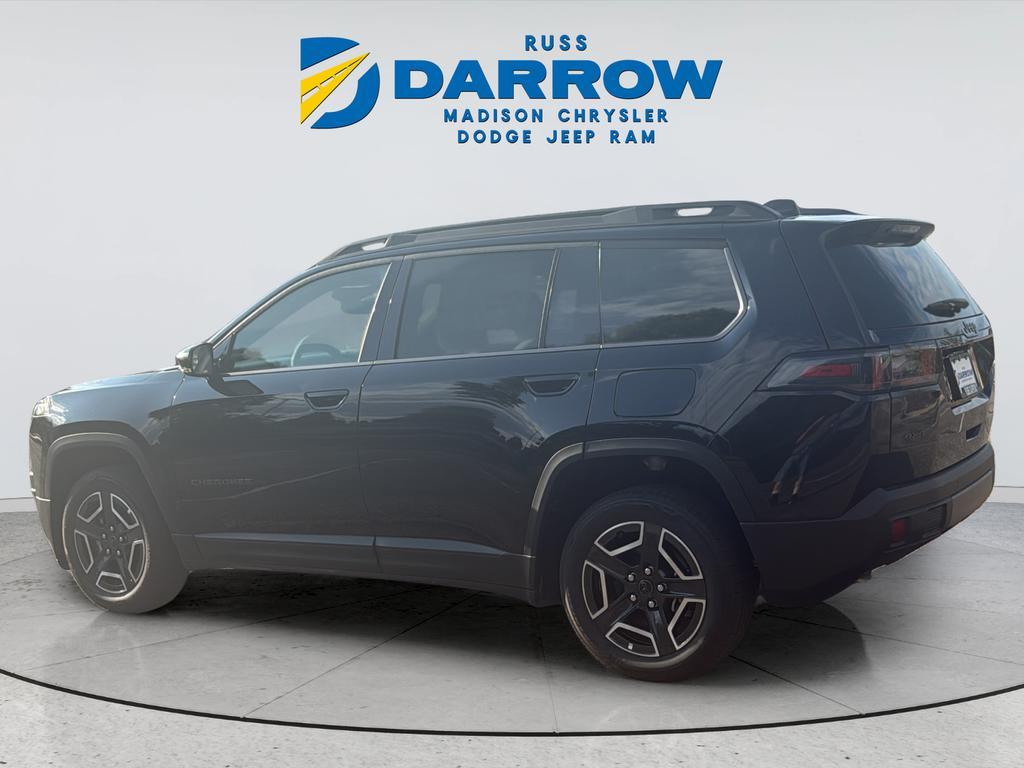 new 2026 Jeep Cherokee car, priced at $39,949