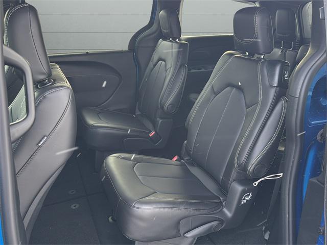 new 2026 Chrysler Pacifica car, priced at $46,467