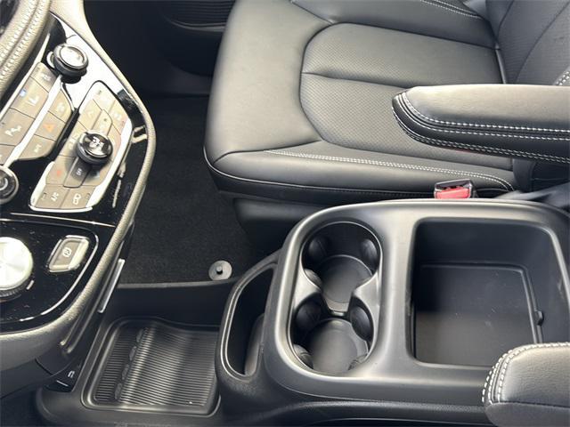 new 2026 Chrysler Pacifica car, priced at $46,467