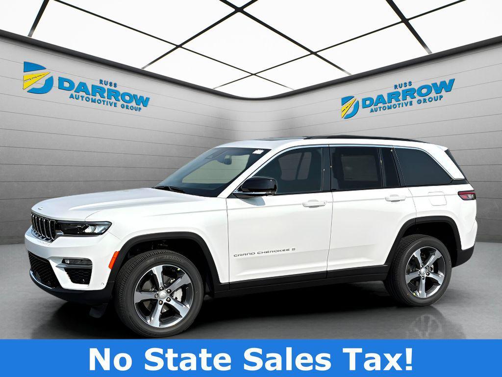 new 2025 Jeep Grand Cherokee car, priced at $47,812