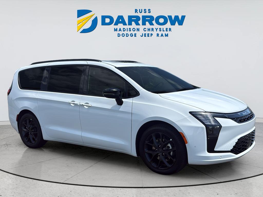 new 2027 Chrysler Pacifica car, priced at $55,594