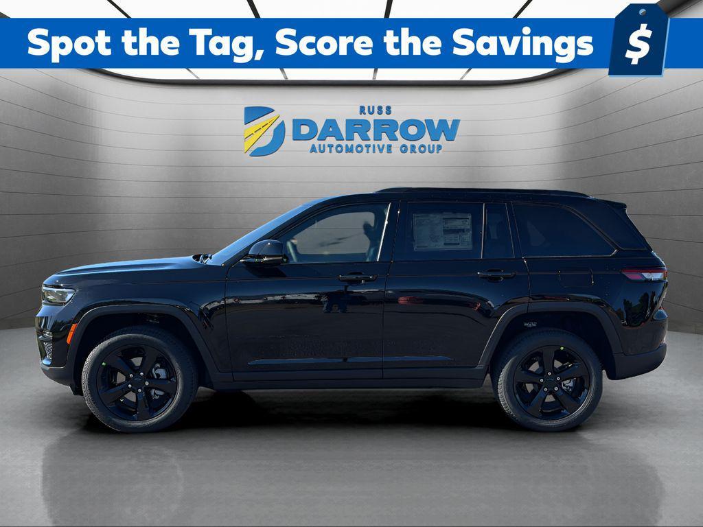 new 2025 Jeep Grand Cherokee car, priced at $45,930