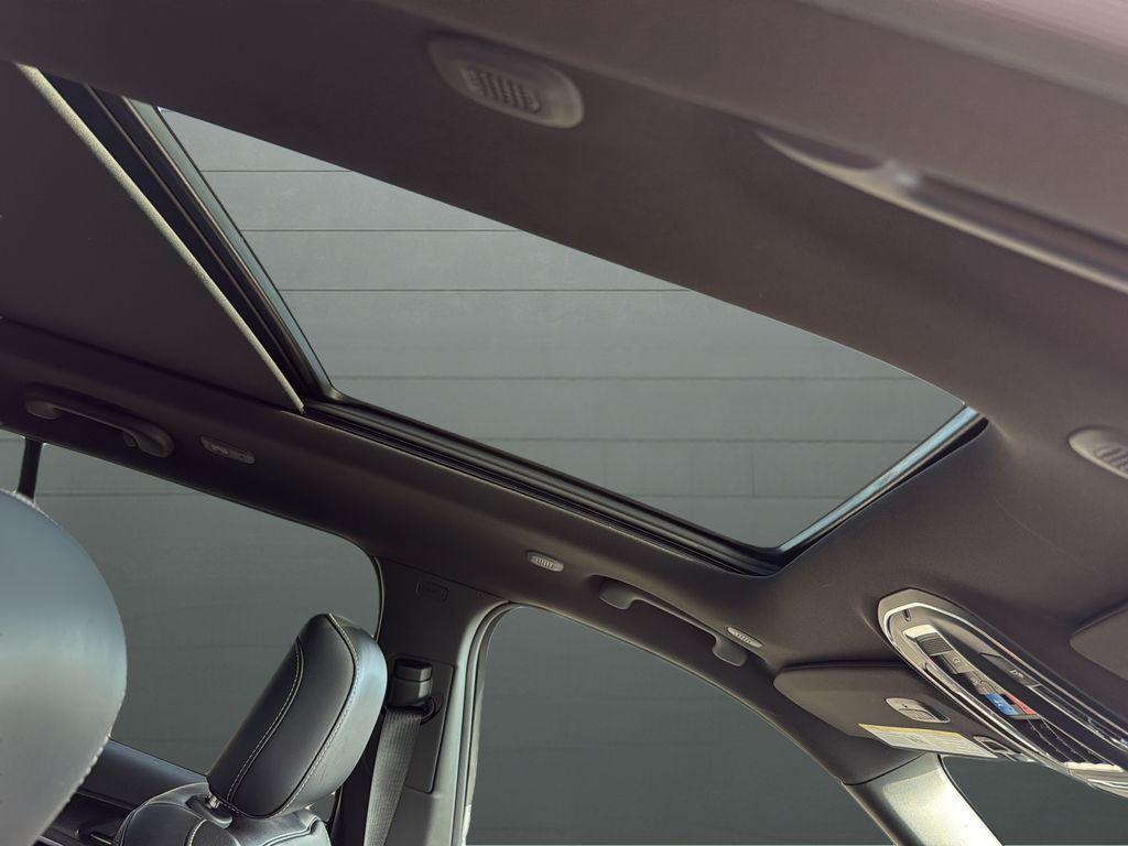 new 2026 Jeep Grand Cherokee car, priced at $47,926