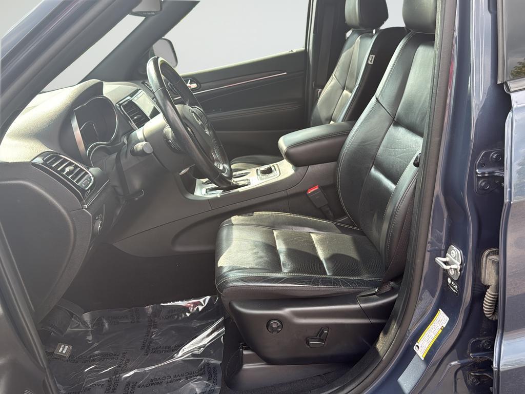 used 2021 Jeep Grand Cherokee car, priced at $22,769