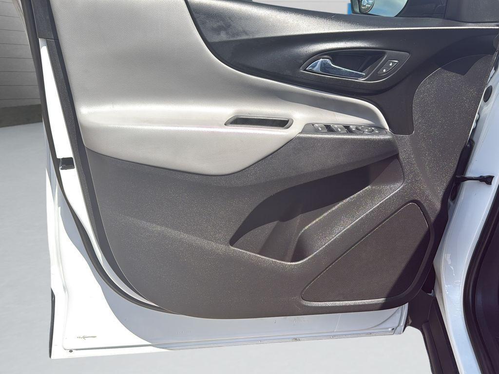 used 2018 Chevrolet Equinox car, priced at $14,772