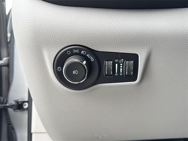 used 2023 Jeep Compass car, priced at $23,623