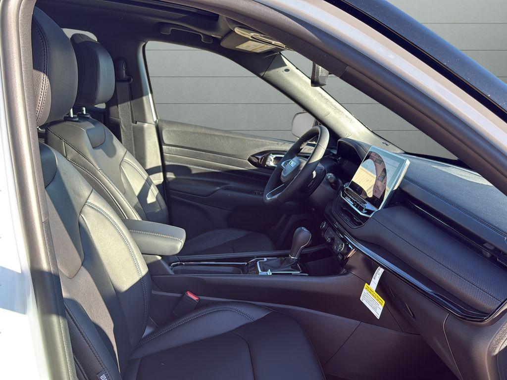 new 2026 Jeep Compass car, priced at $36,527