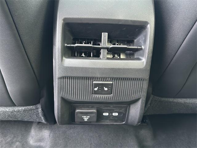 new 2026 Jeep Cherokee car, priced at $45,990