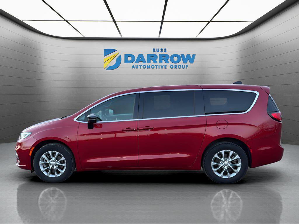 used 2025 Chrysler Pacifica car, priced at $37,998