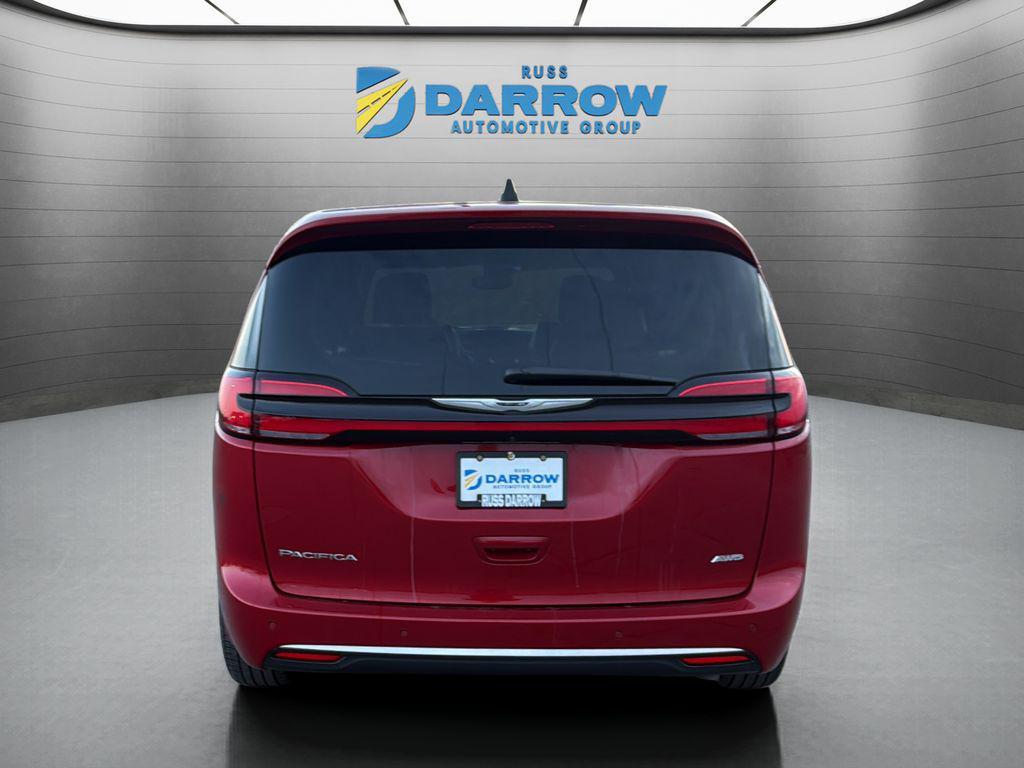 used 2025 Chrysler Pacifica car, priced at $37,998