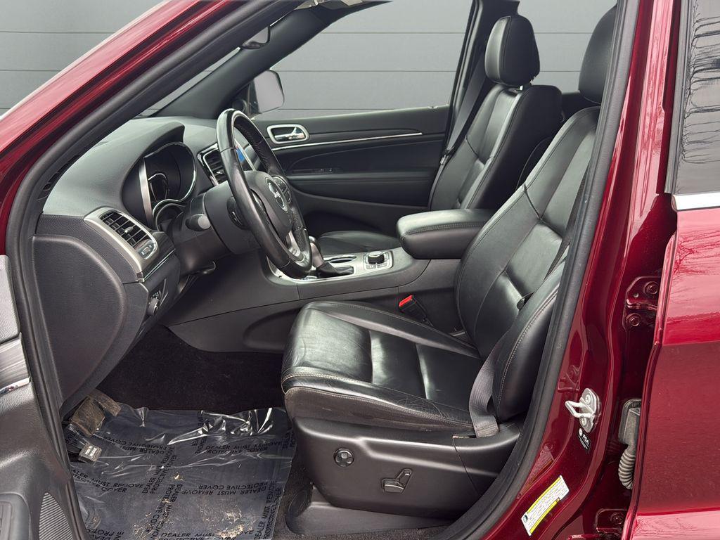 used 2022 Jeep Grand Cherokee car, priced at $27,234