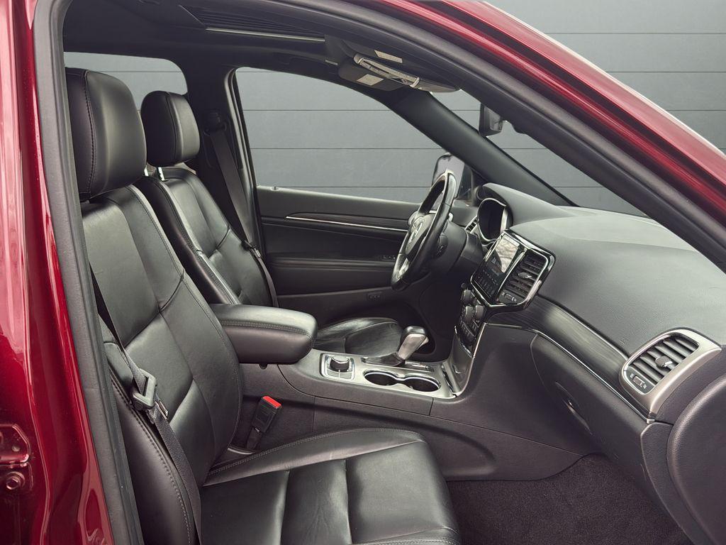 used 2022 Jeep Grand Cherokee car, priced at $27,234