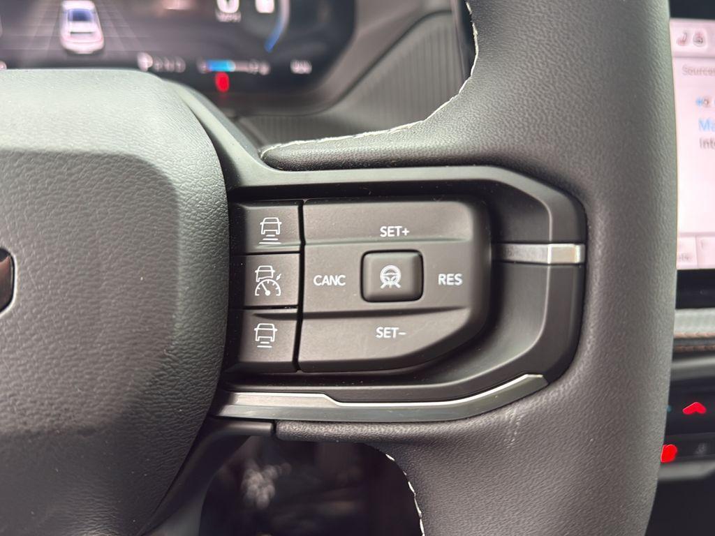 new 2026 Jeep Cherokee car, priced at $46,375