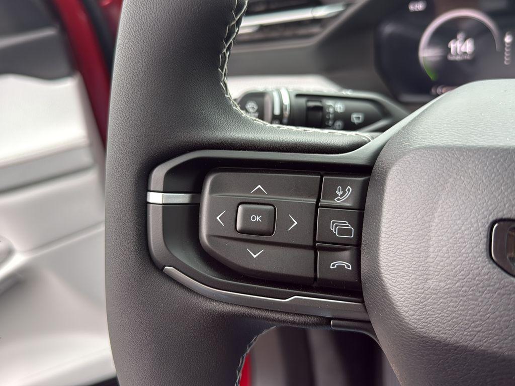 new 2026 Jeep Cherokee car, priced at $44,985