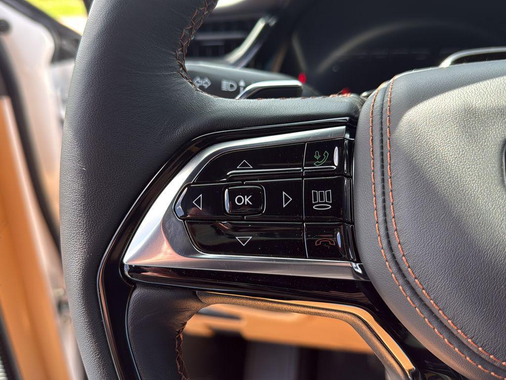 new 2026 Jeep Grand Cherokee car, priced at $67,085
