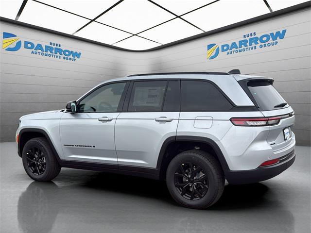 new 2025 Jeep Grand Cherokee car, priced at $42,853