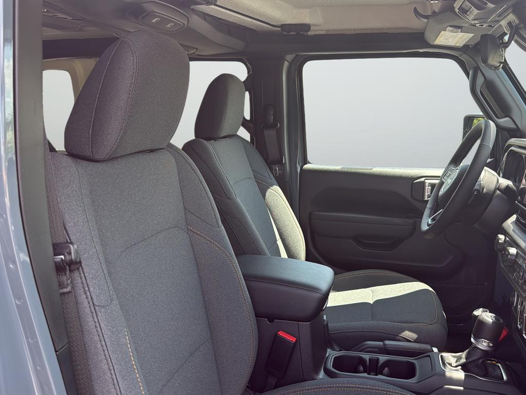 new 2026 Jeep Wrangler car, priced at $44,662