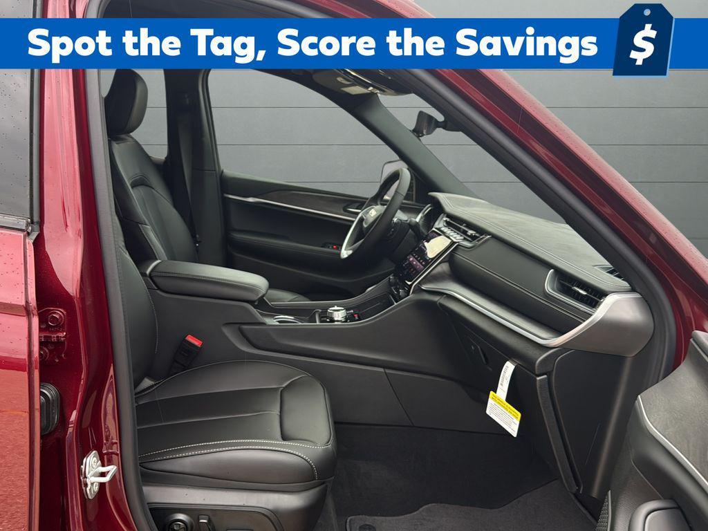 new 2025 Jeep Grand Cherokee car, priced at $48,473