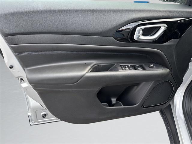 new 2025 Jeep Compass car, priced at $34,123