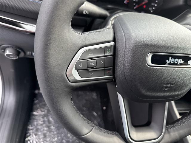 new 2025 Jeep Compass car, priced at $34,123