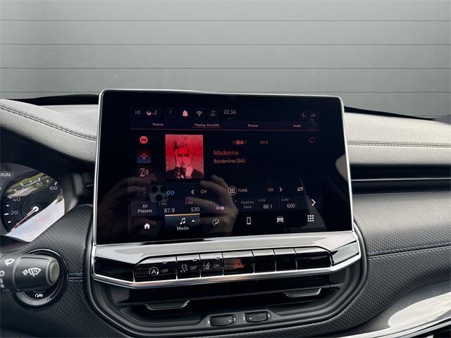 new 2025 Jeep Compass car, priced at $34,123