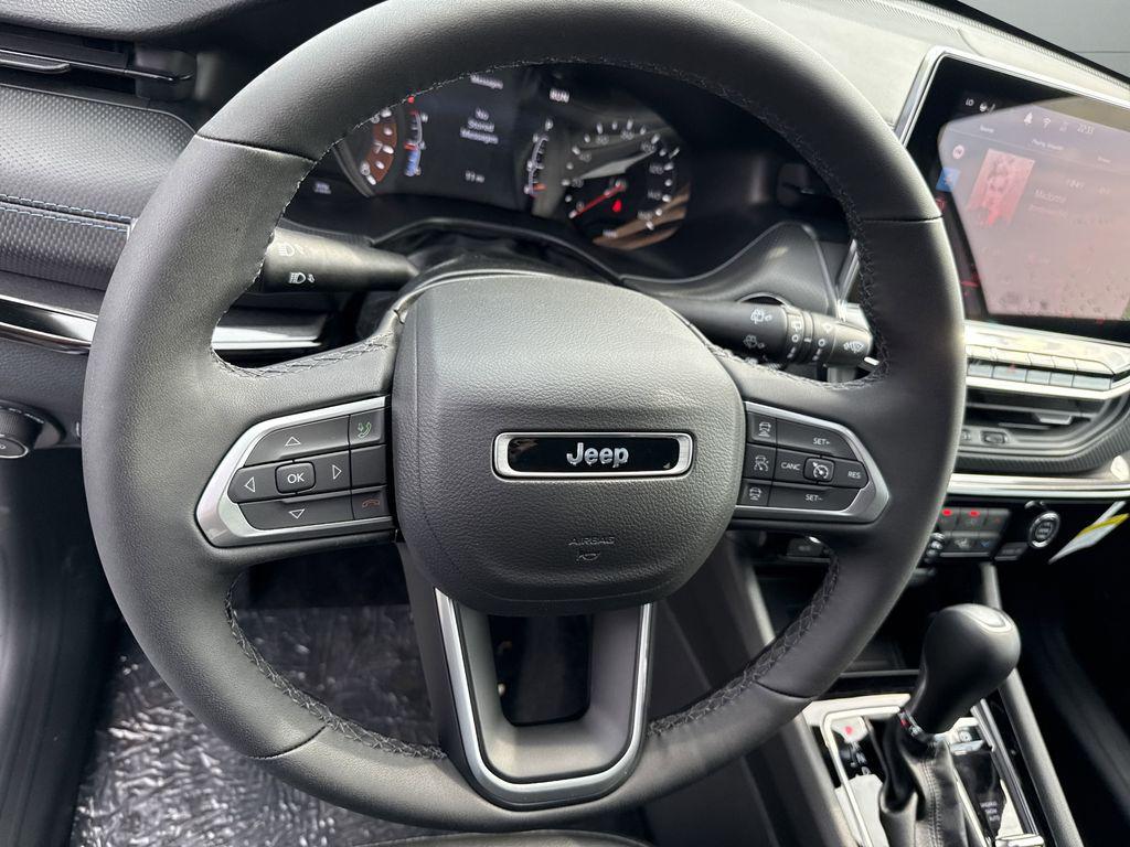 new 2025 Jeep Compass car, priced at $35,623