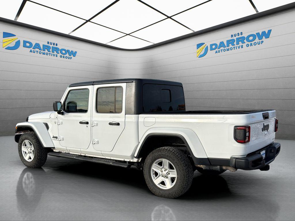 used 2021 Jeep Gladiator car, priced at $25,977