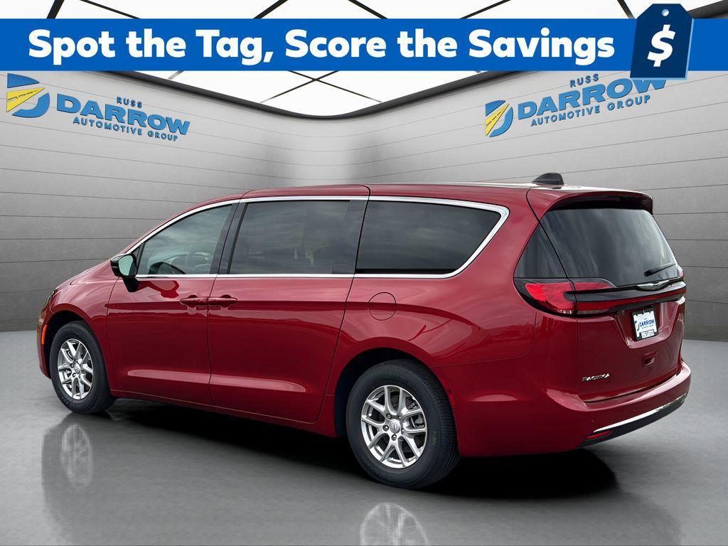 new 2026 Chrysler Pacifica car, priced at $39,893