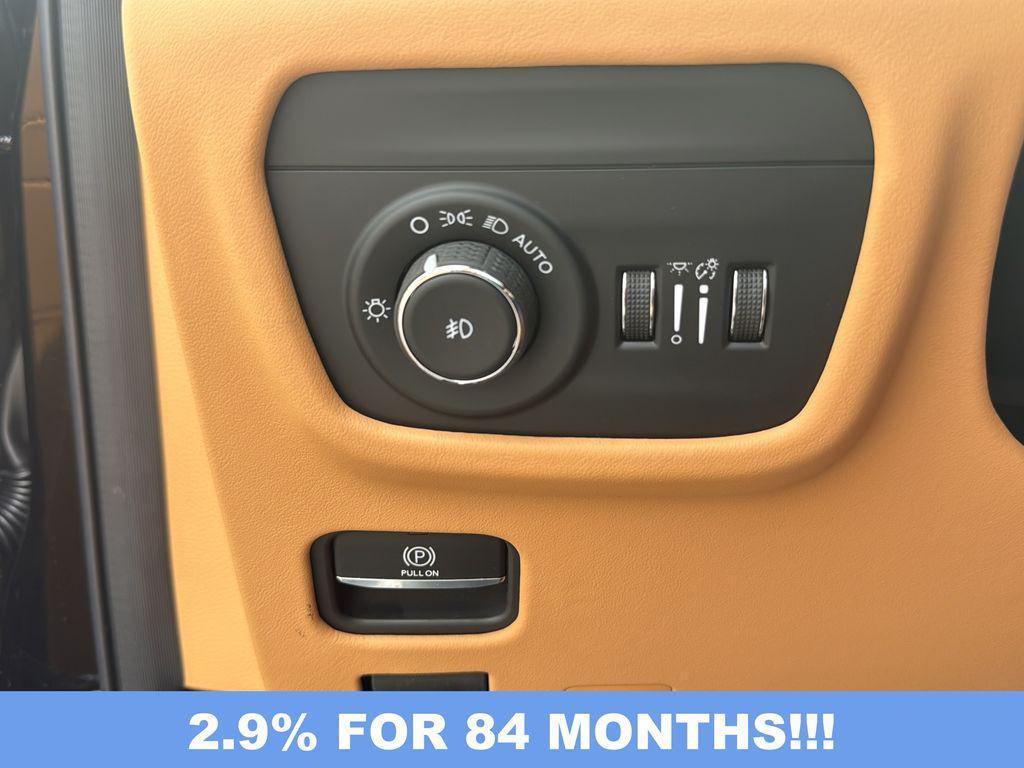 new 2026 Jeep Grand Cherokee car, priced at $57,547