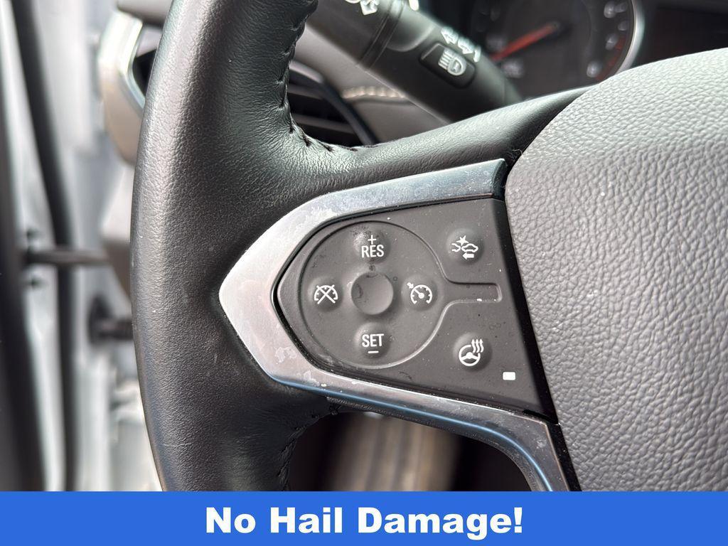 used 2022 Chevrolet Traverse car, priced at $27,037
