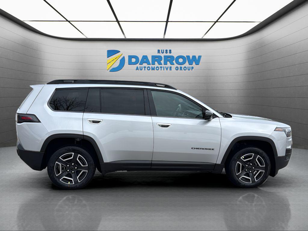 new 2026 Jeep Cherokee car, priced at $44,675