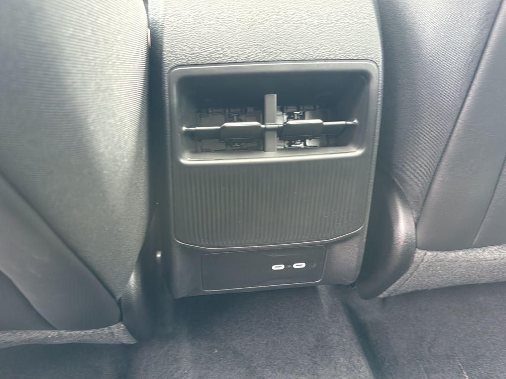 new 2026 Jeep Cherokee car, priced at $44,675