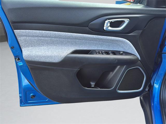 new 2025 Jeep Compass car, priced at $27,866