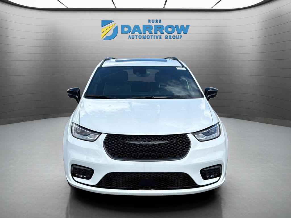 new 2026 Chrysler Pacifica car, priced at $47,035