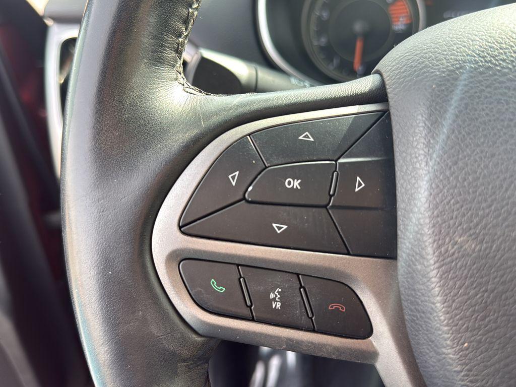 used 2020 Jeep Cherokee car, priced at $16,676