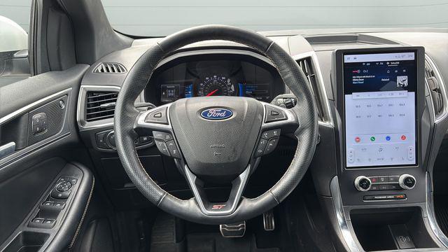 used 2022 Ford Edge car, priced at $25,847